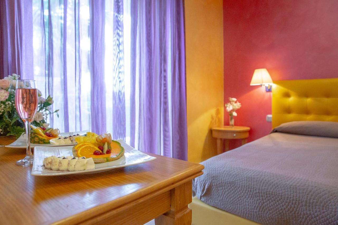 Double or Twin Room Balcony