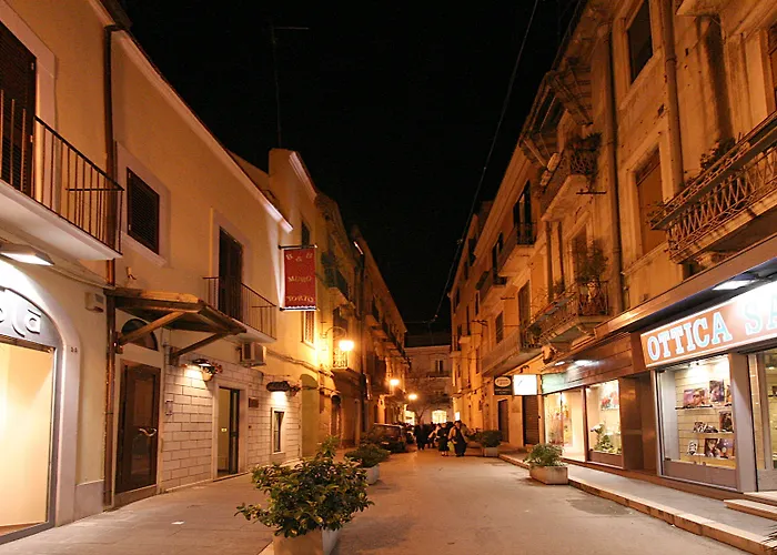 Torto - Struttura Sanificata Giornalmente Con Prodotti Conformi Al Decalogo Del Ministero Salute - Personale Sottoposto A Test Sierologico PeriodicamenteAlbergo